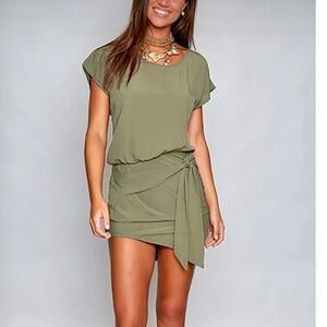 YOINS Self-tie Round Neck Short sleeves Dress M